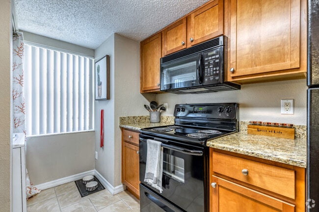 Palm A - Kitchen