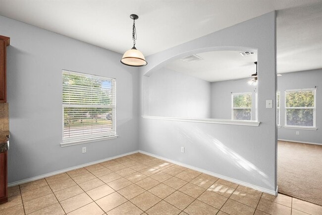 Photo - 4617 Tiddle Ln
