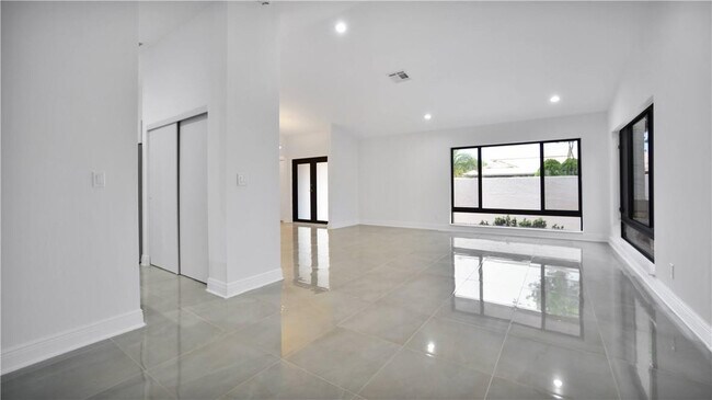 Photo - 11159 NW 10th Pl