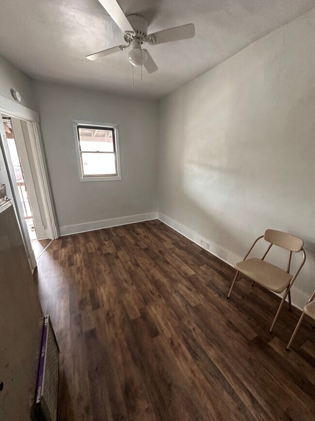 Photo - 149 Market St