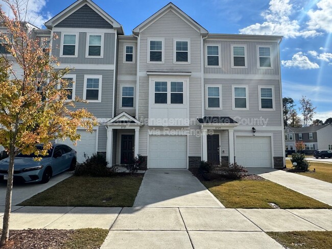 Building Photo - 2727 Chert Ln