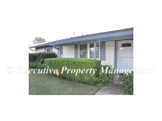 Building Photo - 908 Deorsam Dr