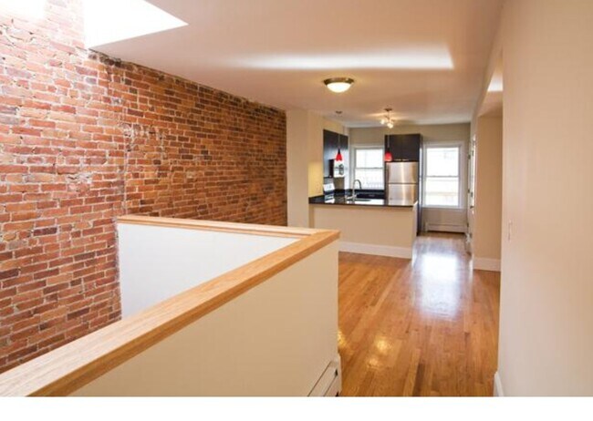 Photo - 12 Parker Hill Ave Unidad 3