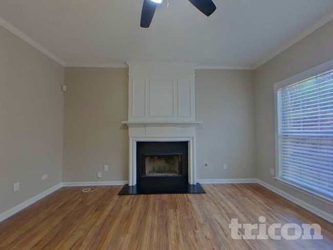 Photo - 5910 Haterleigh Dr