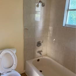 Photo - 6406 Schiller St