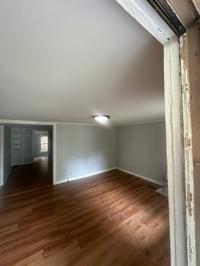 Photo - 305 Bowers Street