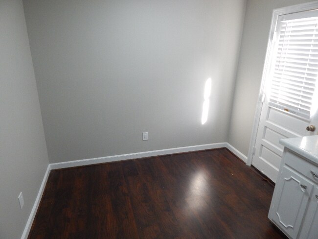 Photo - 501 Edwards Rd Unidad 15