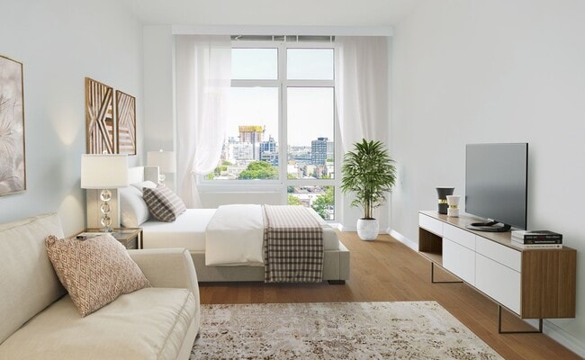 Photo - The Maximilian