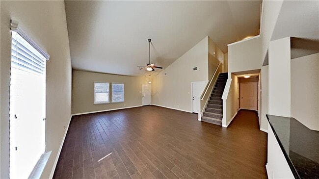 200 Adriana Ln