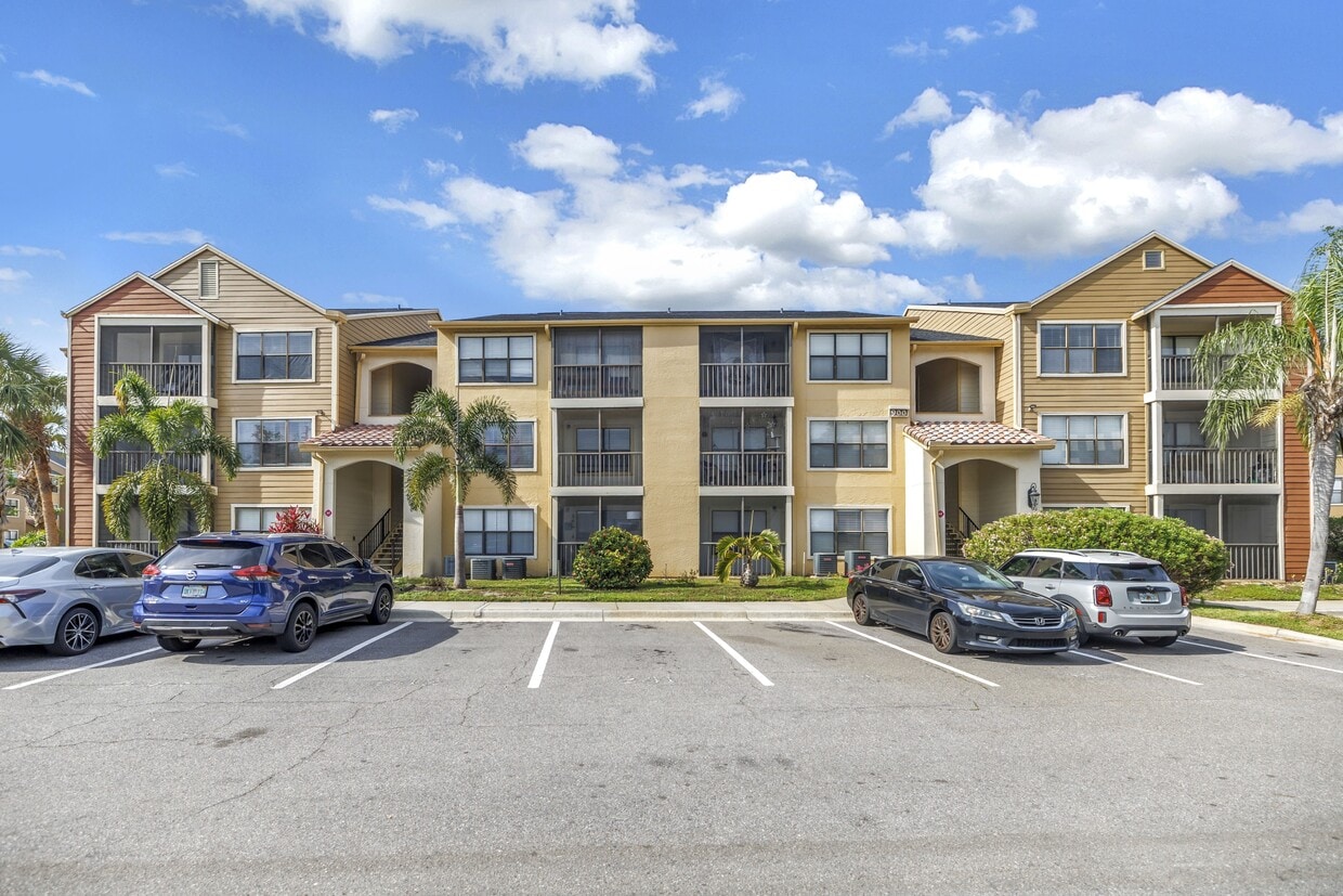 Photo - 11901 4th St N (St. Petersburg, FL)