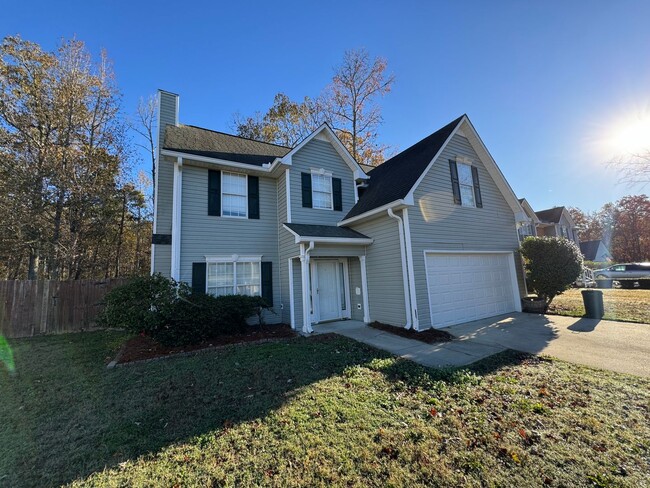 Large 4/2.5 House in Armuchee- $1,795 - Large 4/2.5 House in Armuchee- $1,795