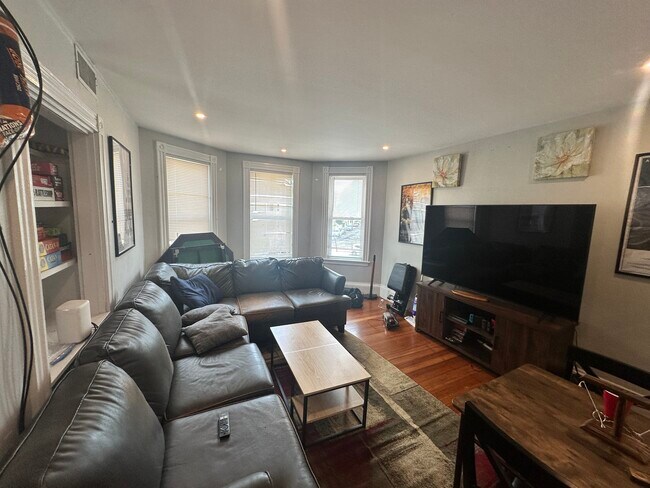 Photo - 24 Pond St Unit 2