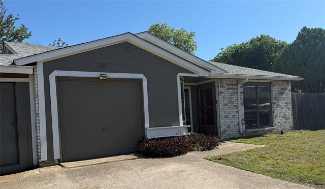 Building Photo - 441 S Highland Dr