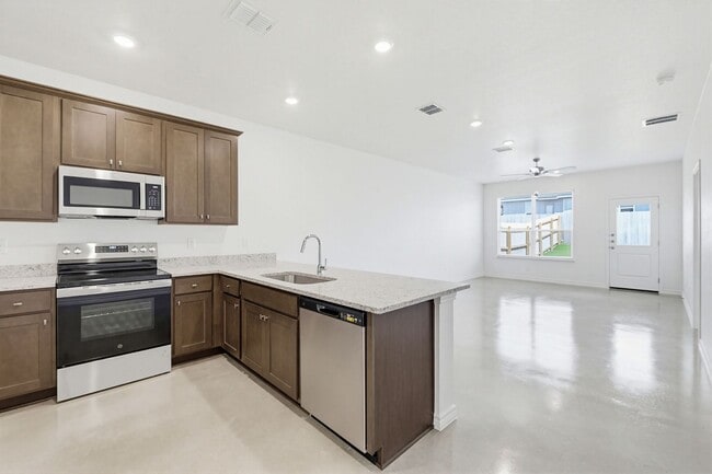 Photo - 3803 Sugar Hackberry Trl Unit B