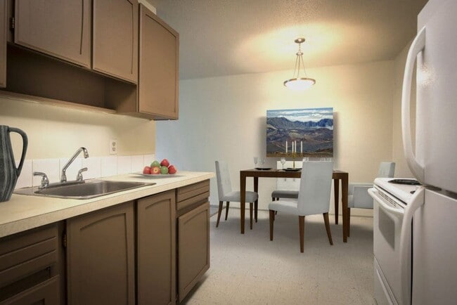 Photo - Glenmore Manor