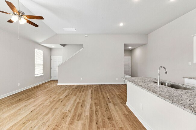 Photo - Luxury Style Townhome South of Austin