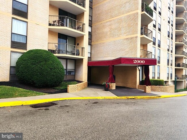 Photo - 666 W Germantown Pike Apartment Unit 2218