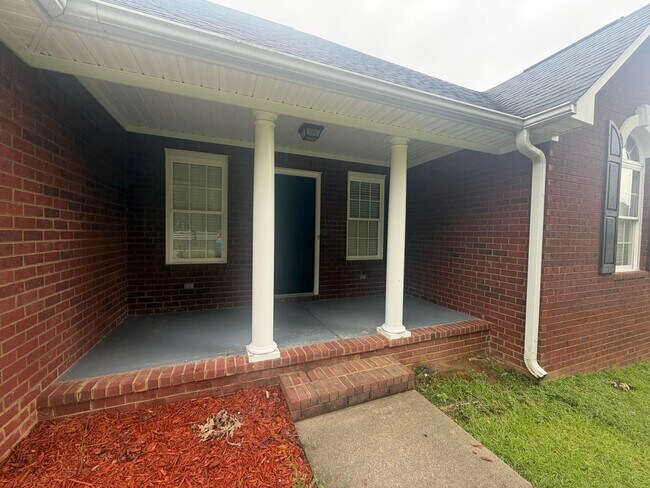 1345 Raccoon Rd