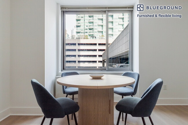 Photo - 4-75 48th Avenue-SI FL5-ID2233 Unidad SI FL5-ID2233