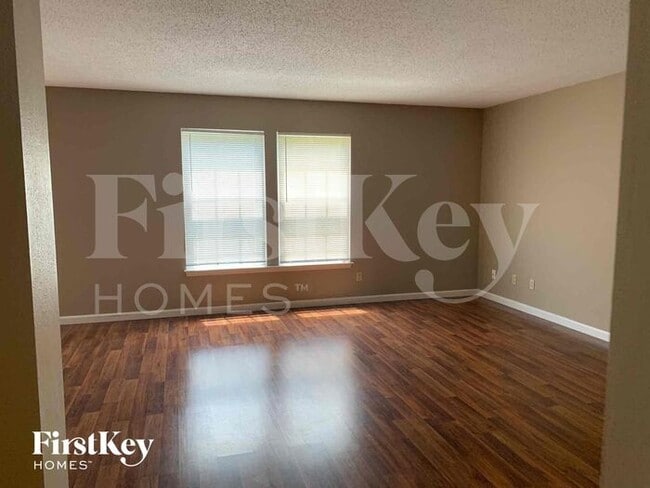 Photo - 10149 Apple Blossom Cir