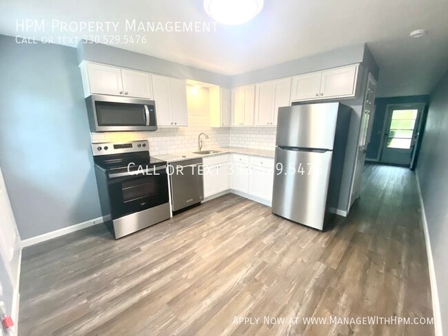 Photo - 1027 Pittsburg Ave NW