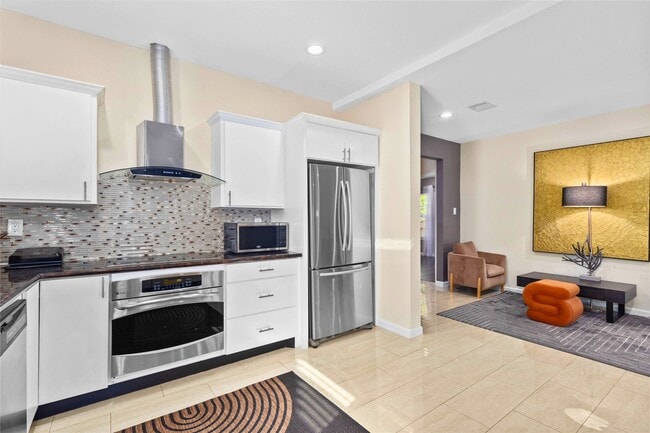 Photo - 5324 Avenue R