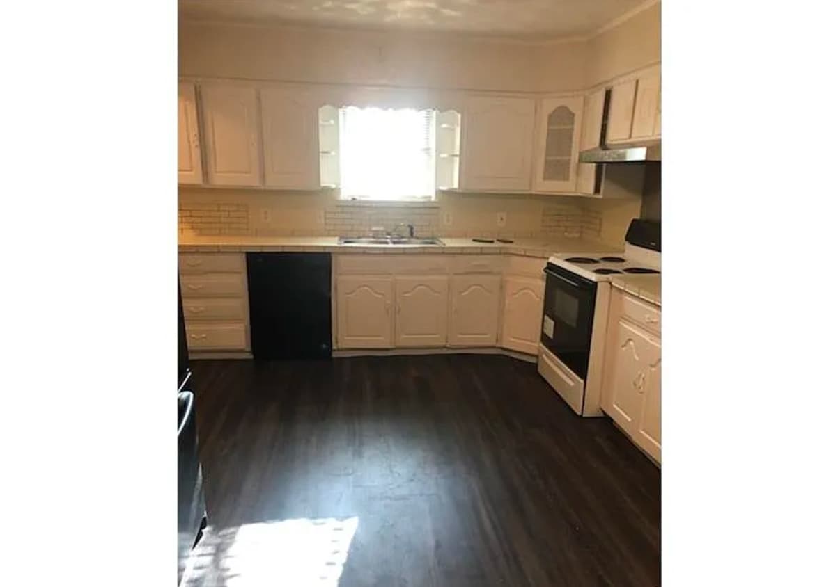 Photo - 2435 Cliff Teen Ct