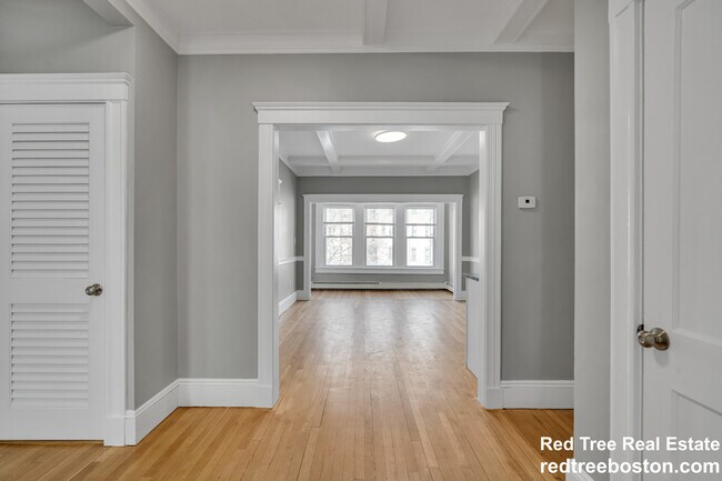 Photo - 142 Sutherland Rd Unit 2