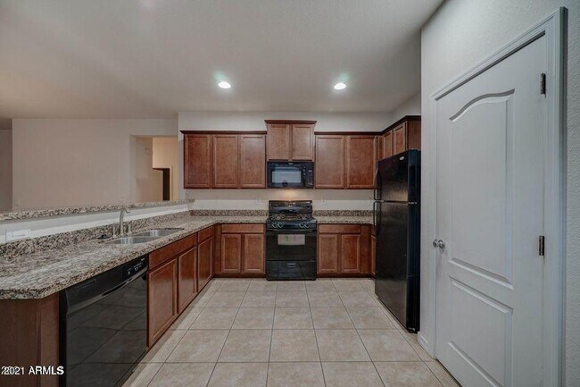 Photo - 4582 W Crescent Rd