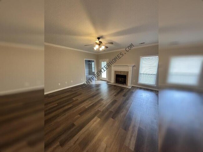 Photo - 26 Mustang Dr