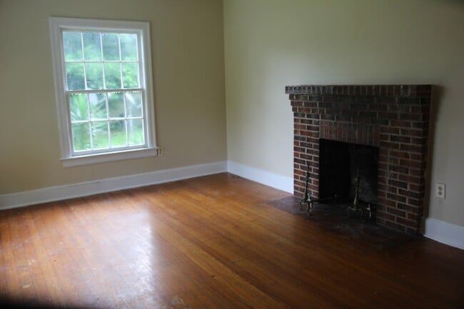 Photo - 1108 8th Ave