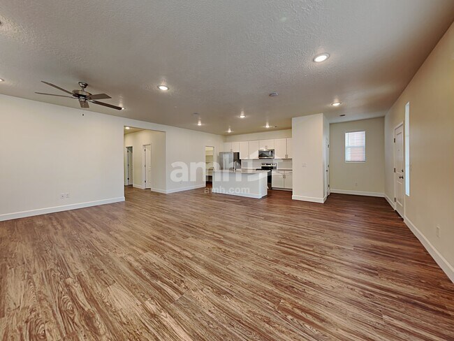 Photo - 11037 Kitty Hawk Rd