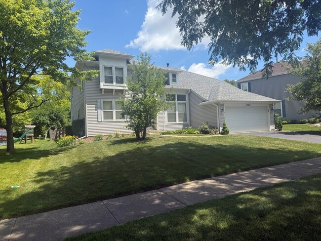 Photo - 1062 Dearborn Ln