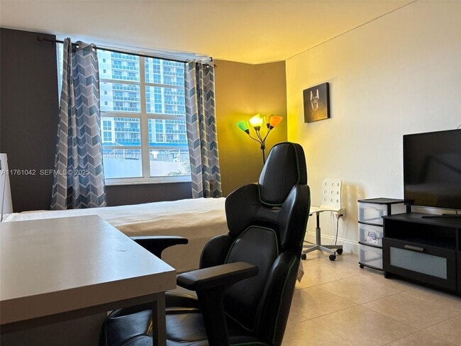 Photo - 1965 S Ocean Dr Unit 2F