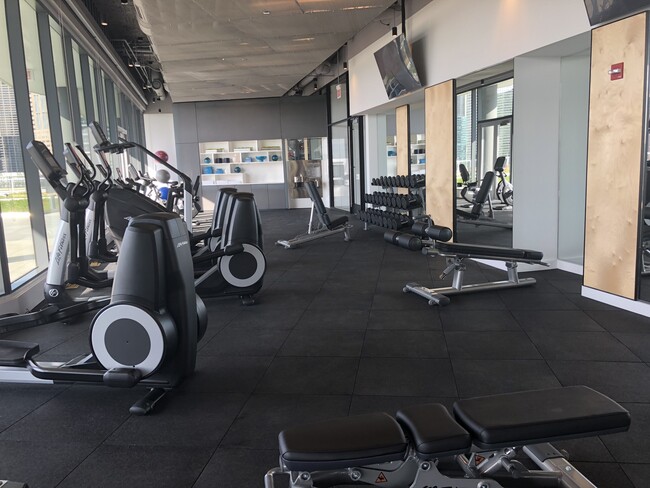 Photo - 701 S Wells St