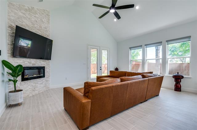 Photo - 113 Odell St
