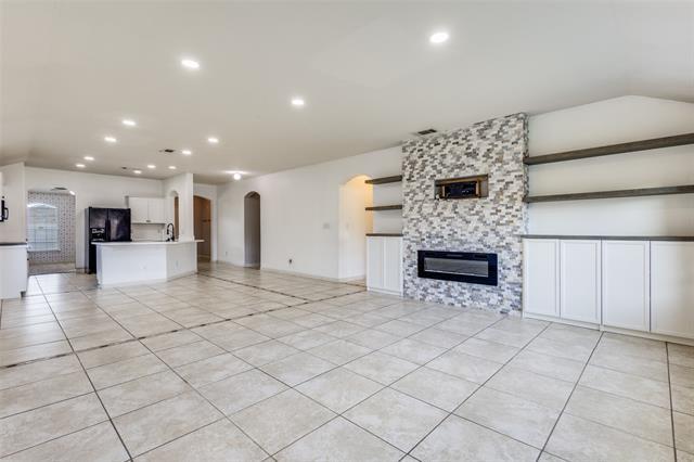 Photo - 509 Creekside Dr