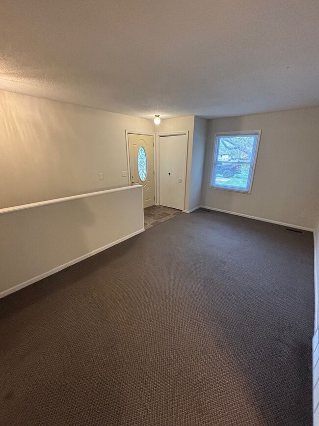 Photo - 5790 Madison Ave SE Unit 5790