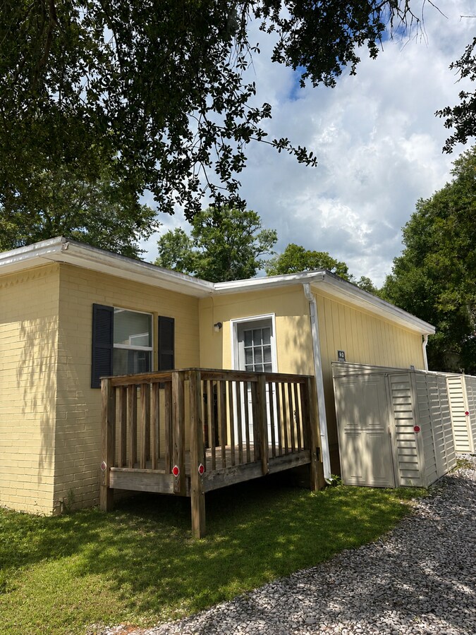 Photo - 164 Highland St
