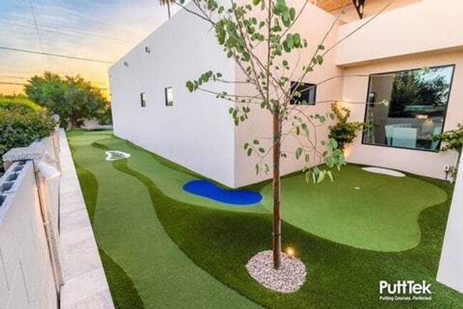 Photo - 5854 N 42nd St