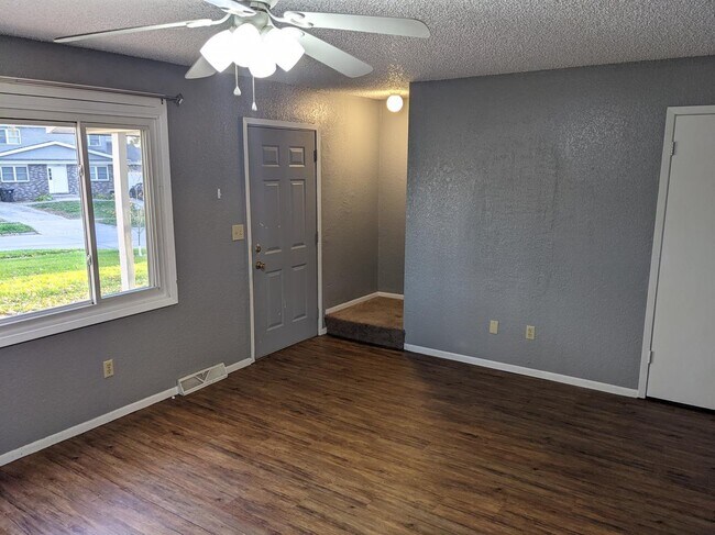 Photo - 2109 10th St Pl