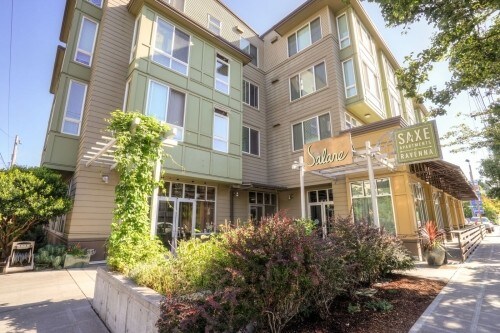 Saxe Apartments - 2 bedrooms - Saxe Apartments - 2 bedrooms Unidad 2bd/1ba $2695 (HUGE PATIO!) Plank Floors!