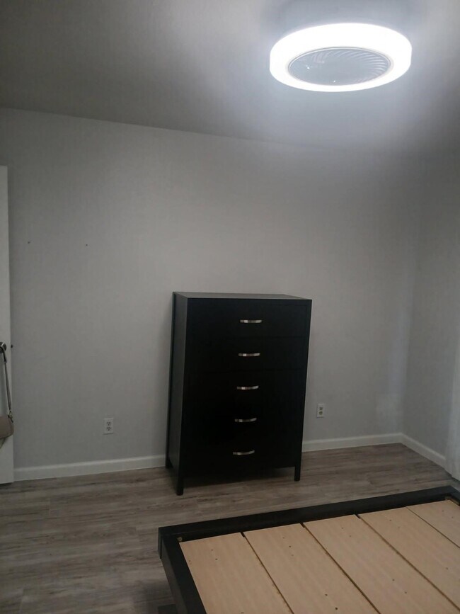 Building Photo - 12500 Sandpiper Dr Unit 66