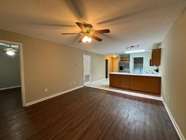 Photo - 324 N Ross St Unidad A3