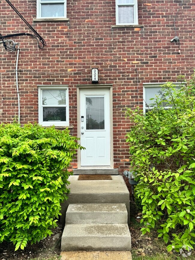 Building Photo - 3324 Coolidge Hwy Unit 48 Rental