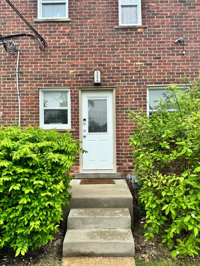 Door Facing Parking Lot - 3324 Coolidge Hwy Condo Unit 48