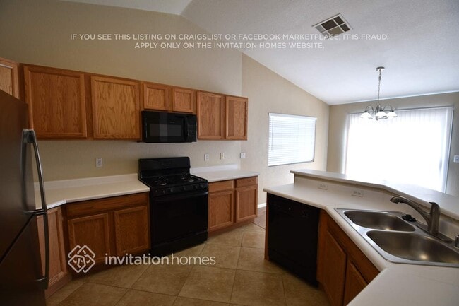 Photo - 115 Quailbush Dr