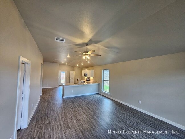 Photo - 2622 Tiffin Ave