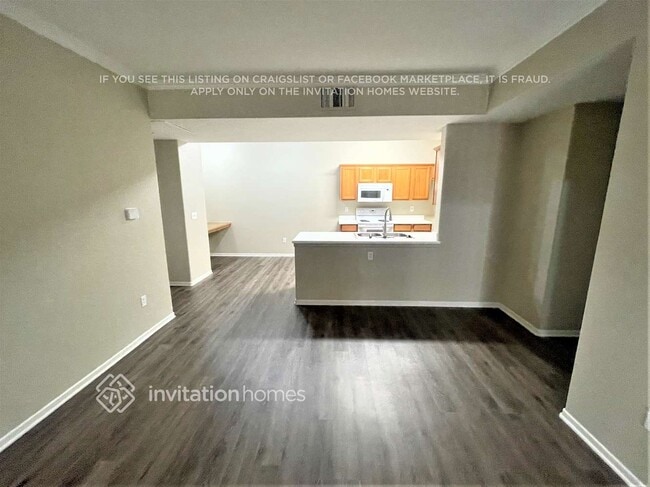 Photo - 24909 Madison Ave