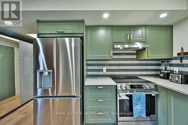 Photo - 254 Rhodes Ave